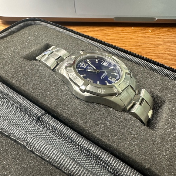 Men’s Tag Heuer WN1112 - Picture 3 of 5